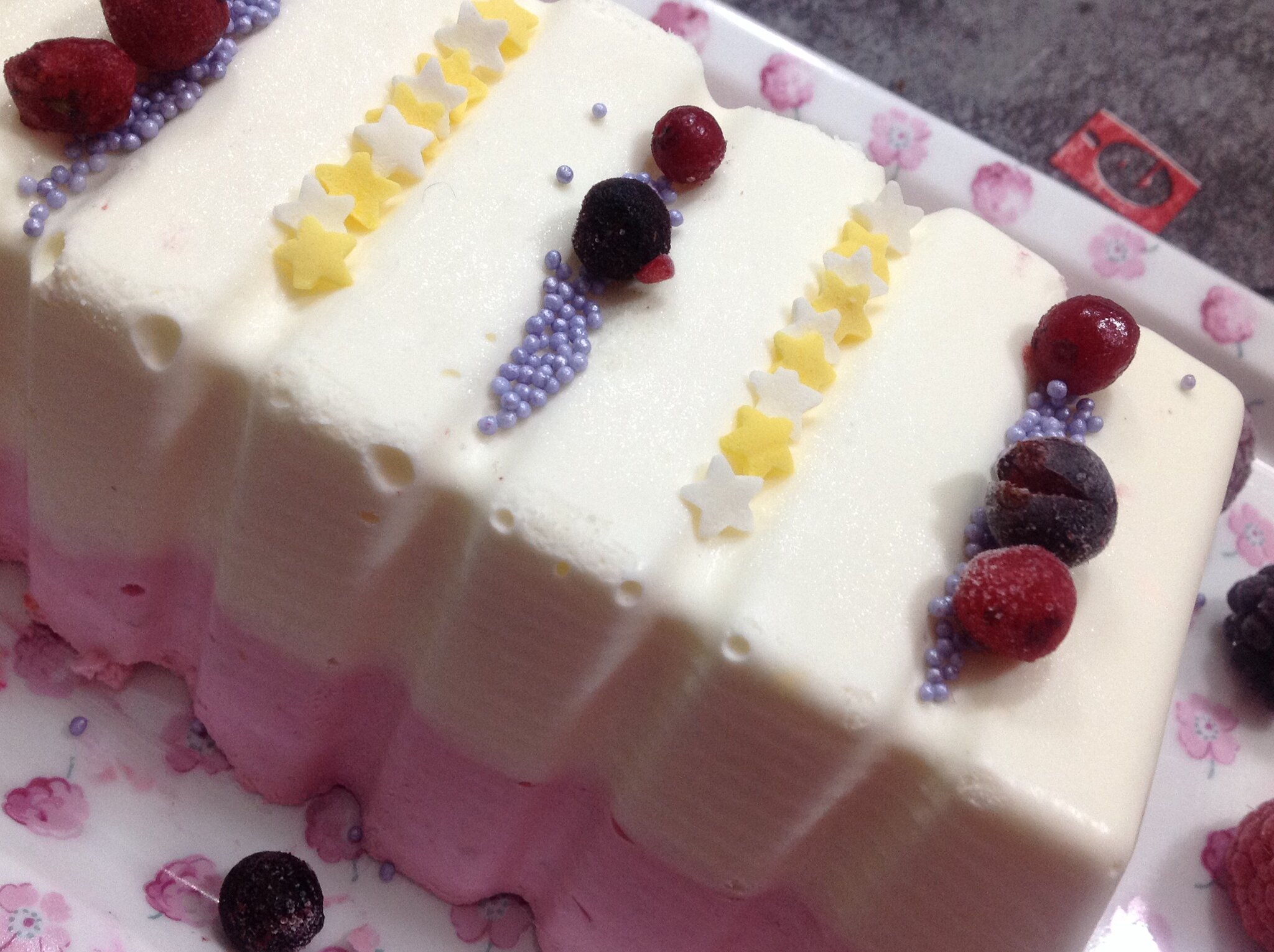 Mousse De Citron Sur Bavaroise Fruit Rouge Eve Et Ses Mix Mousse De Citron Sur Bavaroise Fruit Rouge Eve Et Ses Mix