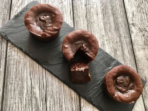 Coeurs coulants au chocolat - recette Cake Factory