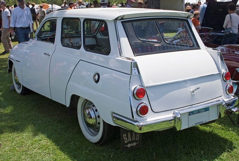 1280px-1963_SAAB_95_rear