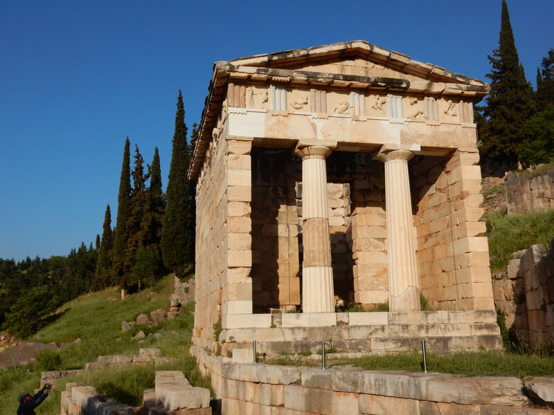 Delphes, le Trésor des Athéniens 200418