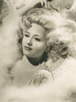fur_white-portrait-1940s-marilyn_maxwell-mgm-1