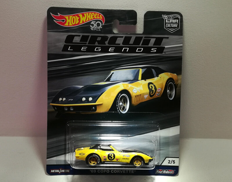 Chevrolet Corvette Copo de 1969 (Hotwheels) (2)