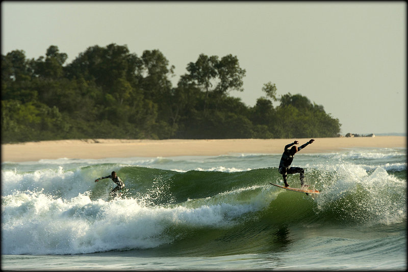 LOST_IN__THE_SWELL___AU_GABON_
