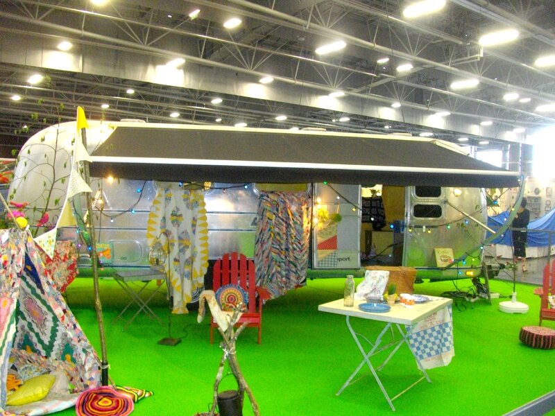 caravane vintage salon pour l'amour du fil