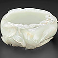 A well-carved white jade peah-form brush washer, qianlong period (1736-1795)