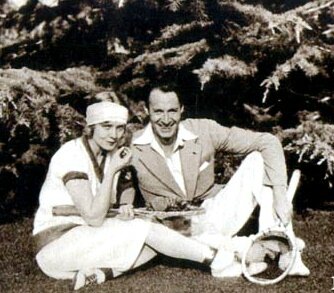 Vilma et Rod jouent au tennis