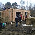 cabane en reconstruction à nddl