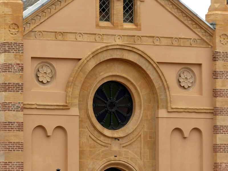 P1480110