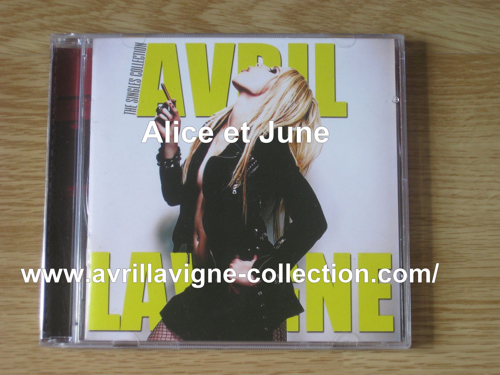CD compilation The Singles Collection-version européenne (2012)