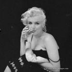 1955-02-21-Connecticut-BC-Black_Cape-030-4-Marilyn-Monroe-MHG-MMO-BCP-06