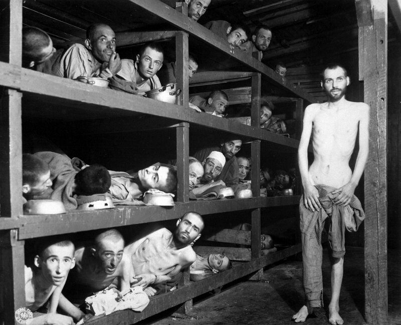 1945- les prisonniers de Buchenwald