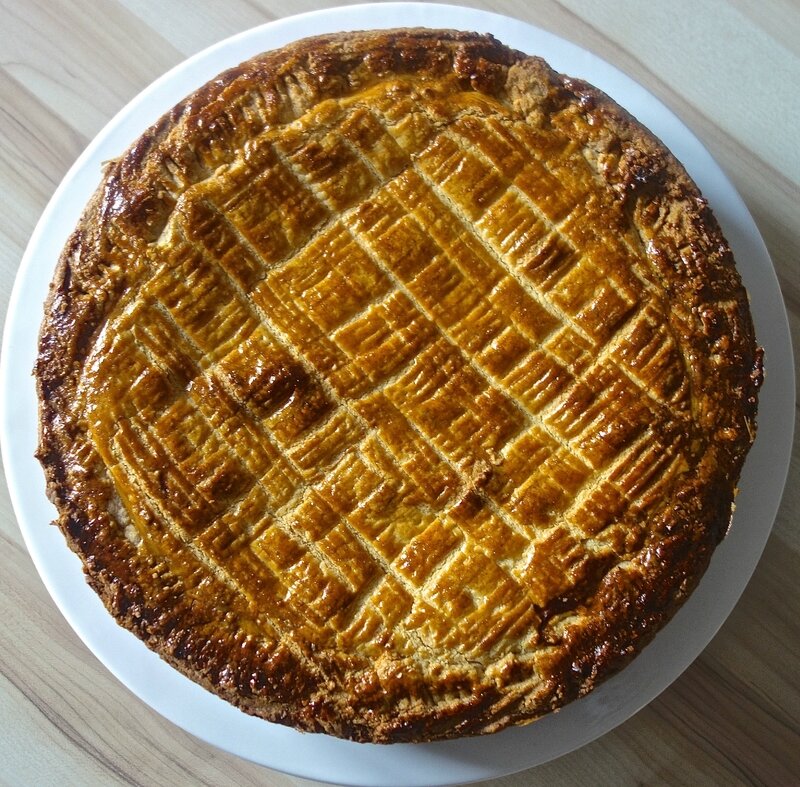 gâteau basque à la crème de pruneaux