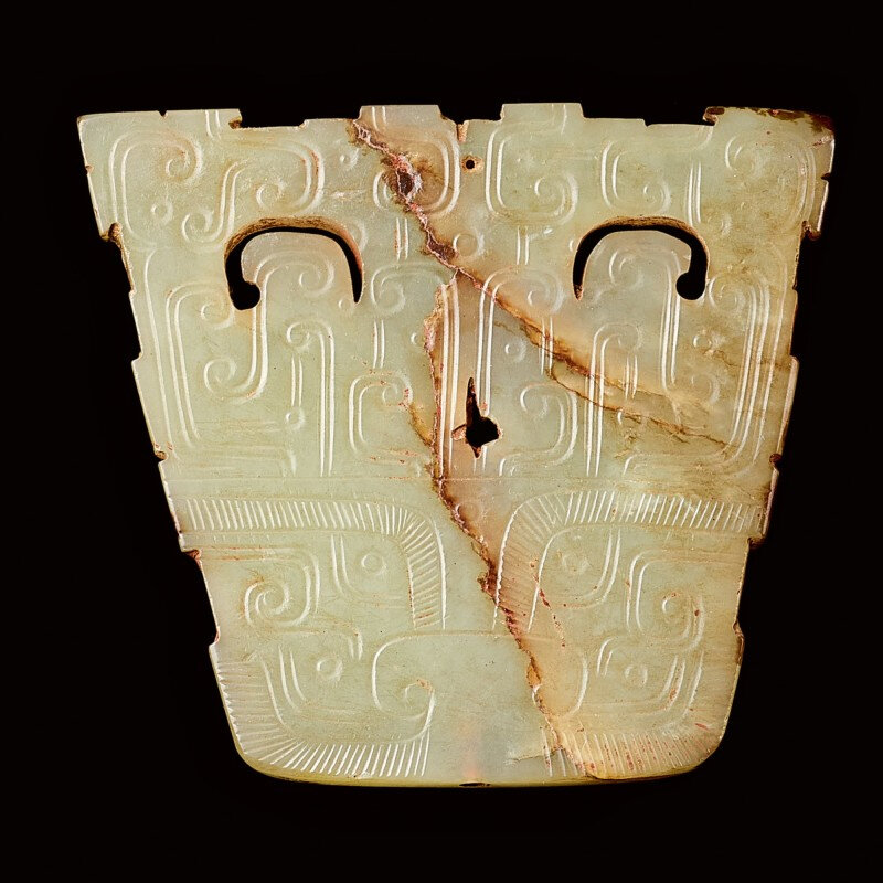 A Celadon Jade Animal Mask Plaque Eastern Zhou Dynasty Spring And Autumn Period 770 475 Alain R Truong