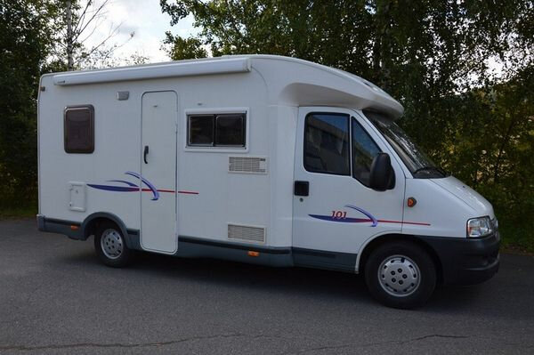 camping-car-challenger-20151028065510