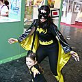 Batgirl et son adorable mini Batgirl