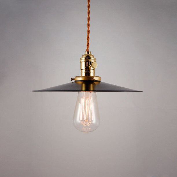 fbc796f25f74bdd3c913754e93d1ed37--industrial-lighting-vintage-lighting