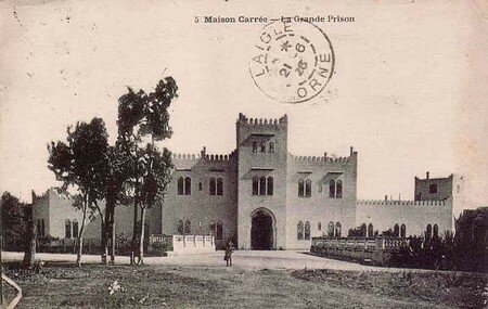 prison_Maison_Carr_e