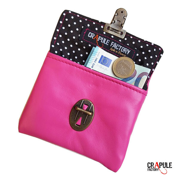 porte monnaie cuir fermoir clip vieilli original rose bonbon de créateur CrApule FActOry Stéphanie ERLICH-MAUJEAN artisanat maroquinerie cuir made in France Belley Bugey, Rhone Alpes