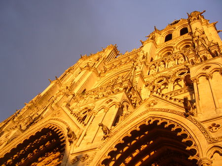 amiens_cathedrale_fa_ade_couchant