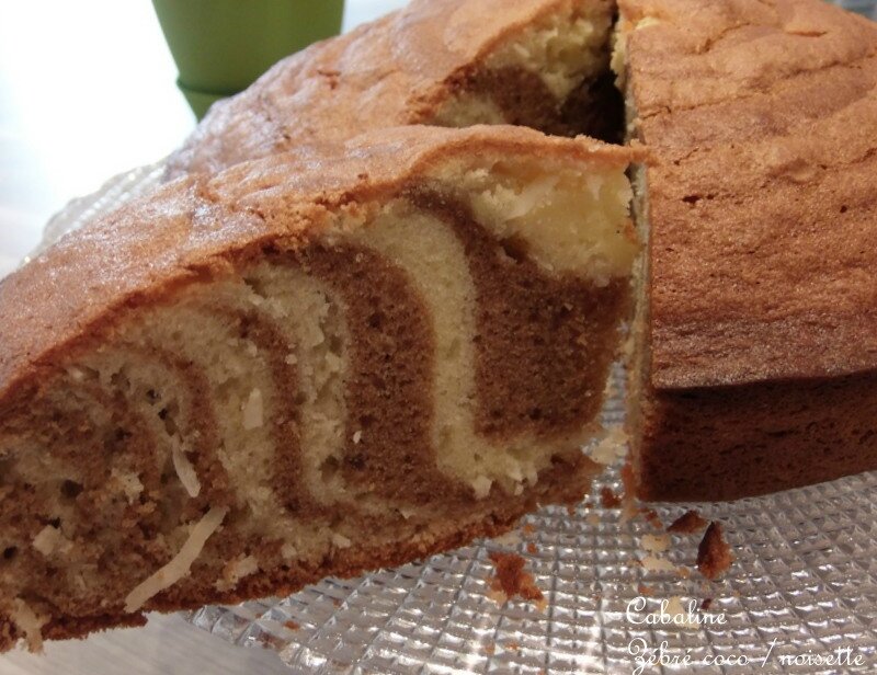 Gateau Zebre A La Noix De Coco Et A La Noisette Dans La Cuisine De Cabaline