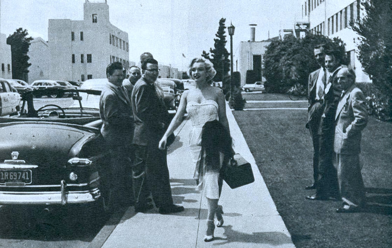1951-06-LA-Fox_Studio-LMIL-set-MM_in_white_dress-010-1-by_earl_theisen-1
