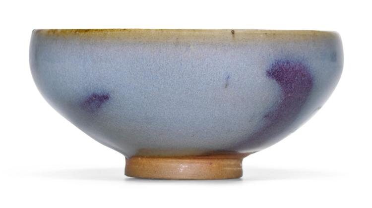 A rare purple-splashed ‘Junyao’ bubble bowl, Song-Jin dynasty (960-1234)