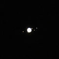 La lune, jupiter et ses quatre satellites le 8 octobre 2022 vers 20h30