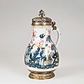 A rare early jug with chinoiserie, meissen, around 1725, gilded silver mount 19th century