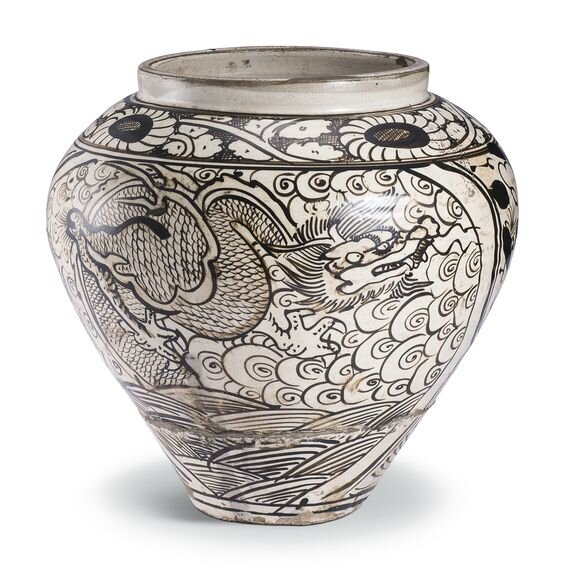 A 'Cizhou' painted 'Dragon and Phoenix' jar, Yuan dynasty (1279–1368)
