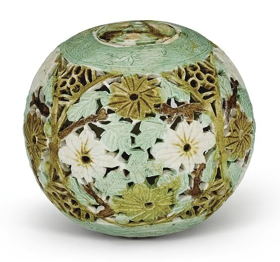 A pierced susancai-glazed ‘Floral’ parfumier, Qing dynasty, Kangxi period (1662-1722)