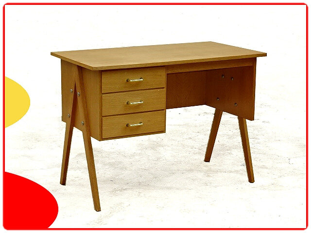 Bureau vintage années 1970