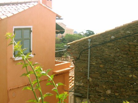 Angles_de_maisons_20_ao_t_2005