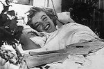 1952_05_hollywood_hospital_appendicitis_030_010