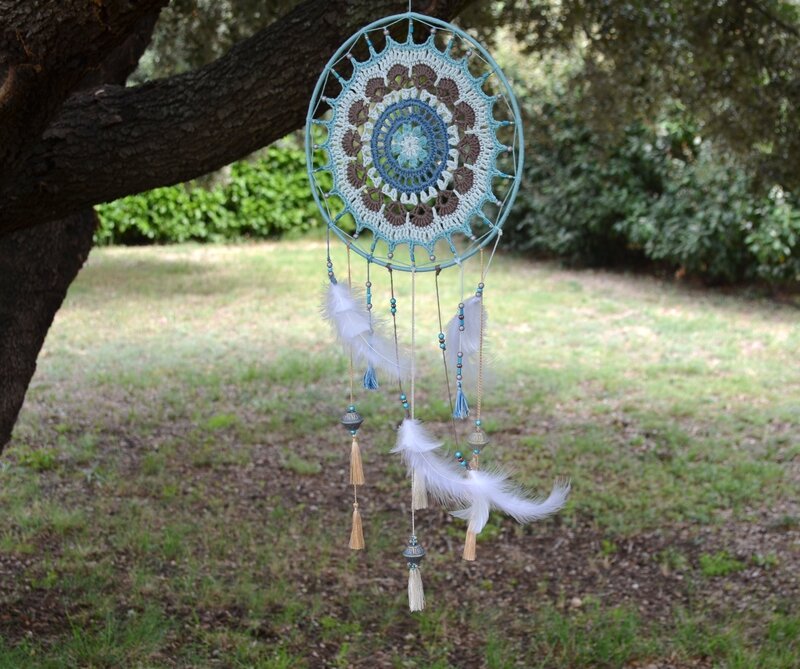 Attrape_r_ve__DMC_natura__perles__mandala__plumes__crochet__La_chouette_bricole