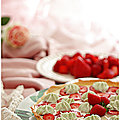 Tarte fraises chocolat blanc et chantilly pistache.....