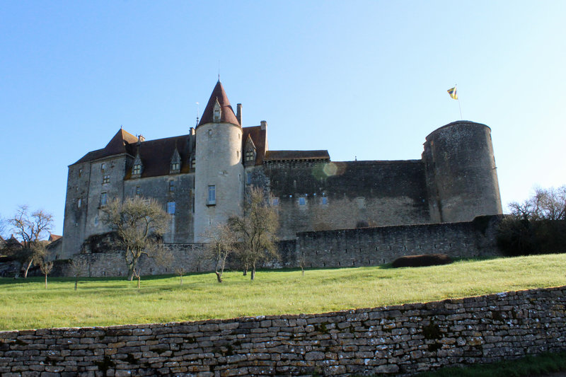 33-Nini Châteauneuf en Auxois (2)