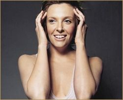 1a_patric_shaw_toni_collette