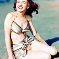 Mars 1946, malibu - norma jeane en maillot de bain 