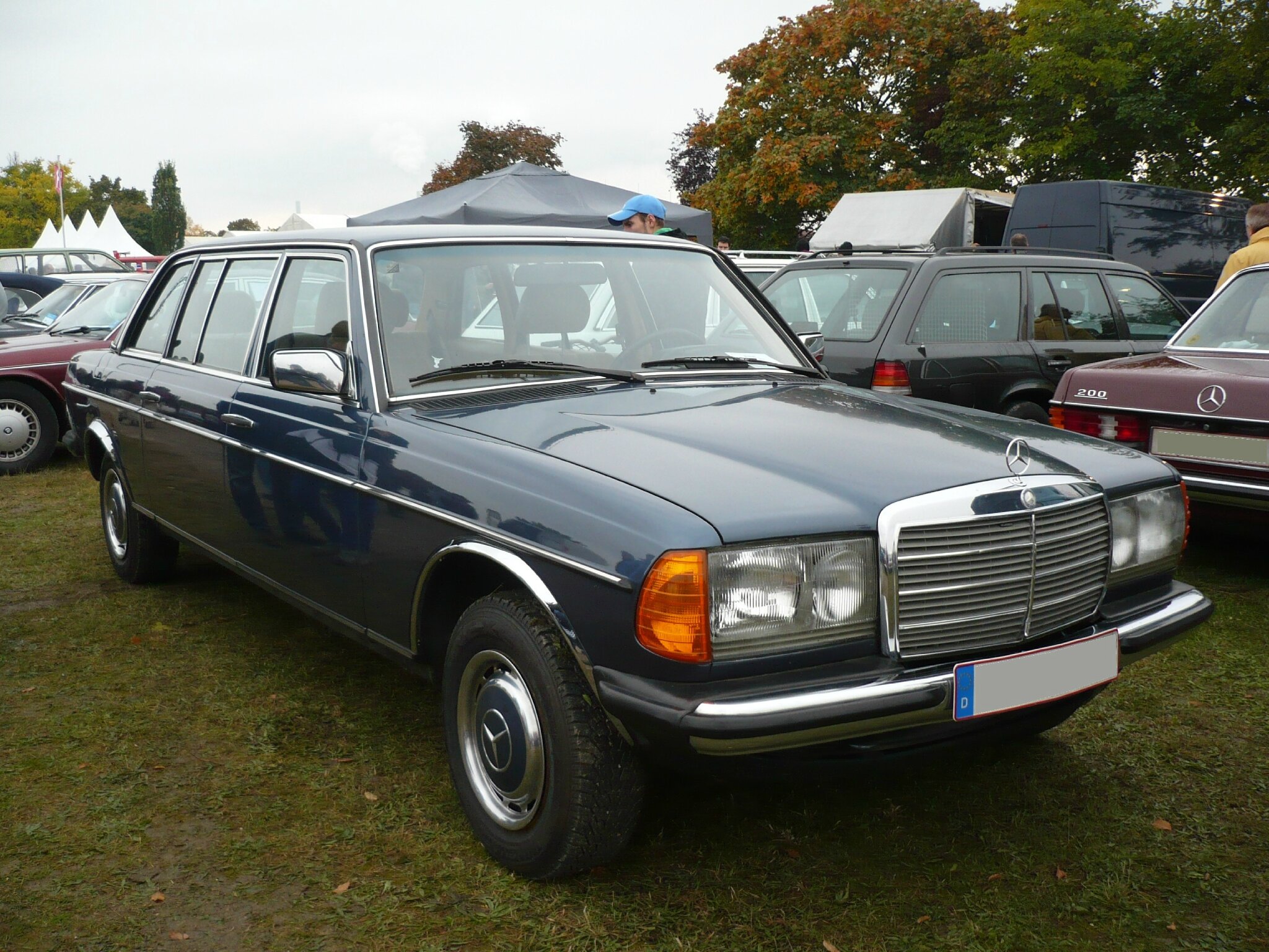 Mercedes w123 РіРѕРЅРѕС‡РЅС‹Р№