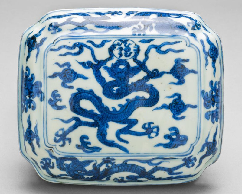 Box with Lid, Ming Dynasty (1368-1644), Jiajing Mark and Period (1522-1566)