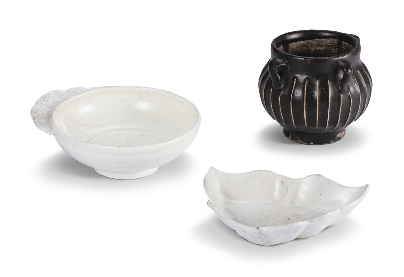 Two small white-glazed washers and a small black-glazed ‘ribbed’ jar, Five Dynasties and Song dynasty
