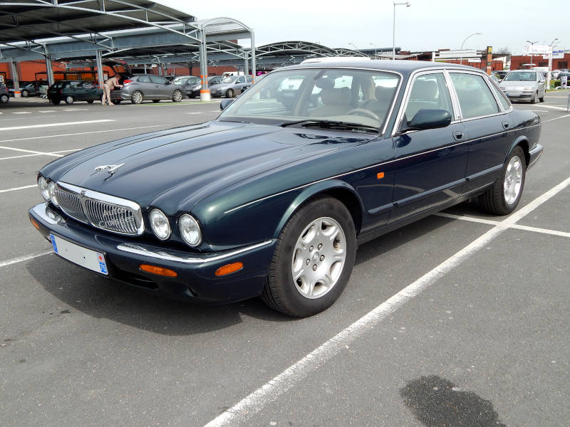 JaguarXJ8X308av1