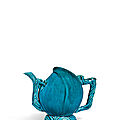 A large turquoise-glazed 'cadogan' teapot, kangxi period (1662-1722)