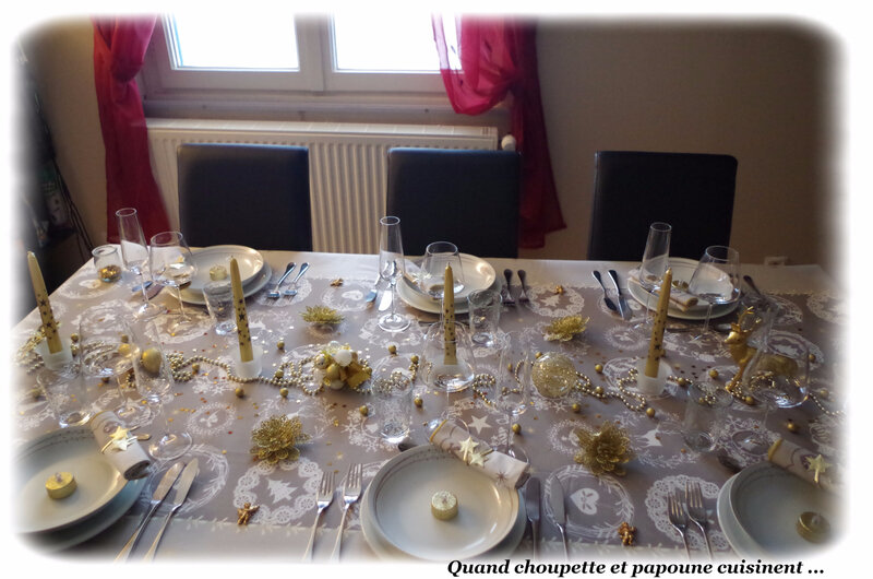 table en or-2437