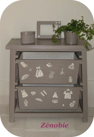 Meuble_gris_fifille