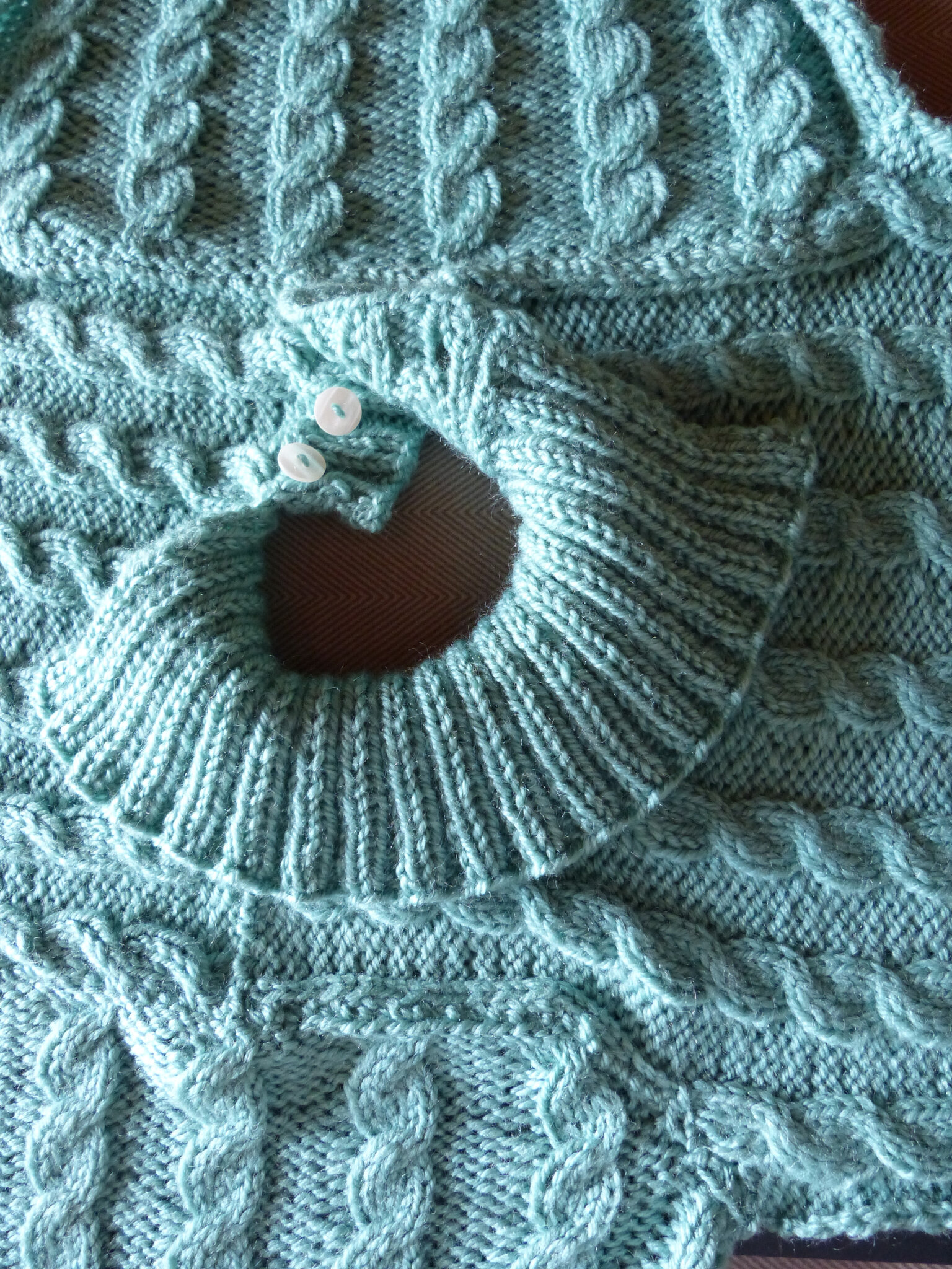 Tuto tricot gilet brassière bébé taille naissance 0-3 à 6 mois