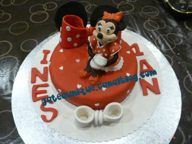 Minnie Pour Les 1 An D Ines Gateau Unique