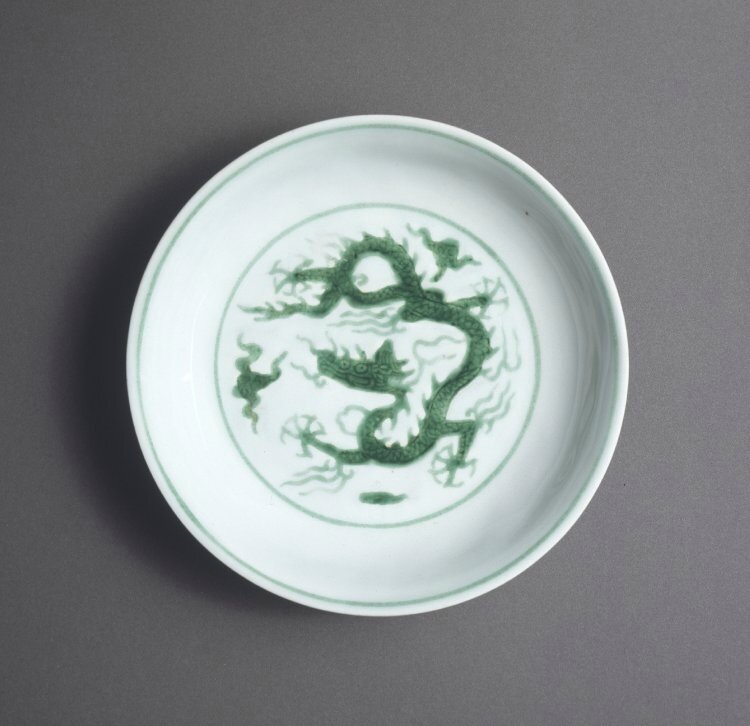 Porcelain dish with incised and green enamel decoration on a white ground, Ming dynasty, Zhengde mark and period (1506-1521)