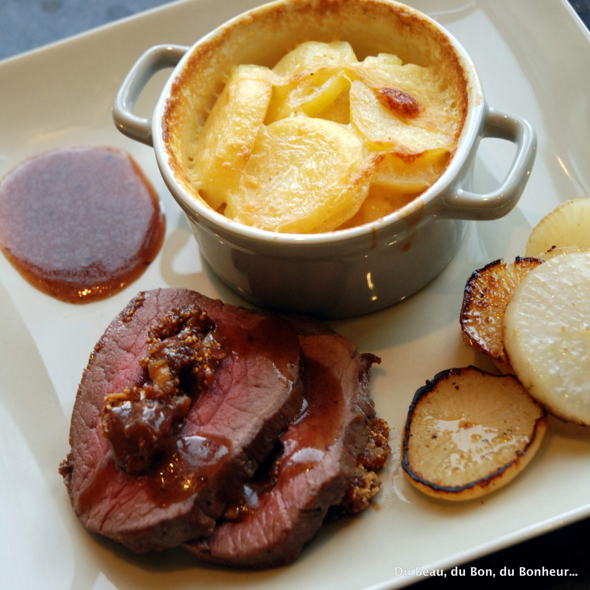 Recette Rôti De Biche Au Miel Filet de biche aux figues, sauce pain d'épice - Du Beau, du Bon, du  Bonheur...