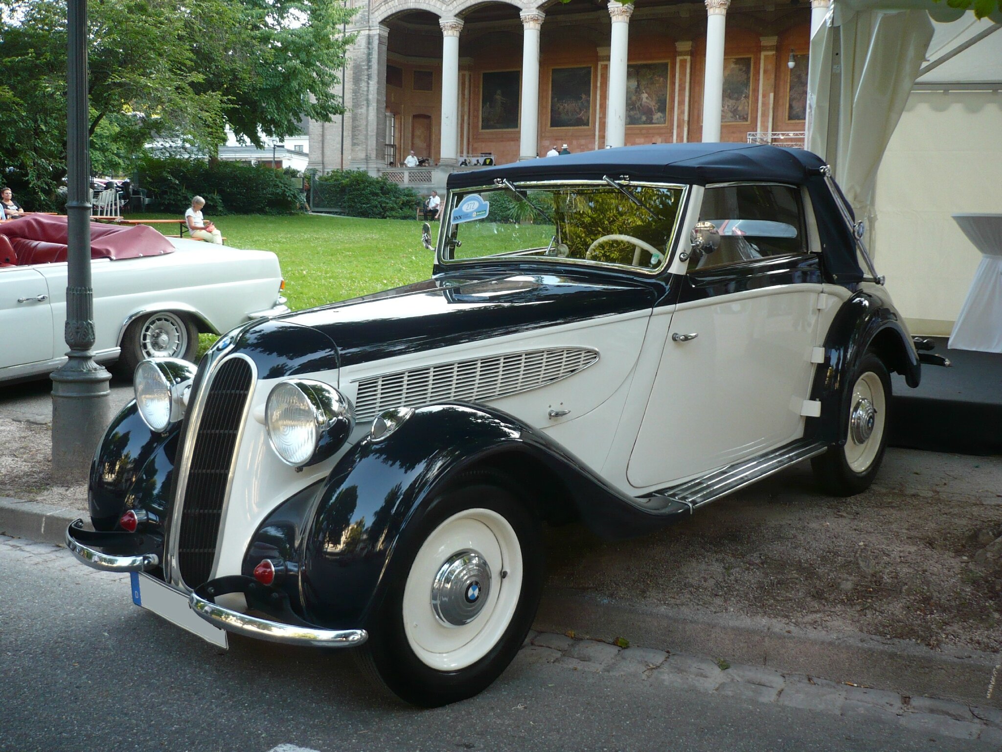 BMW 329 cabriolet Drauz 1937 Baden Baden (1) - Photo de 062 - 37e Int